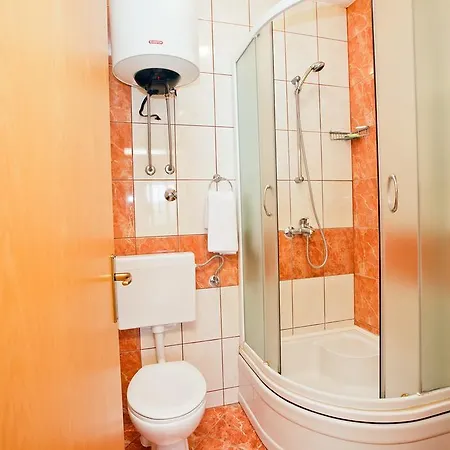 Pensión Stana - Beachfront With Sea View & Free Parking